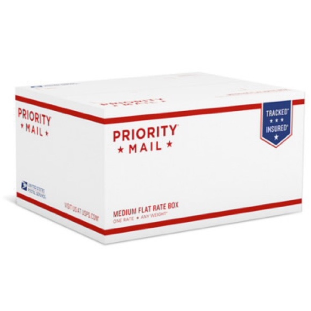 Mystery box, size medium